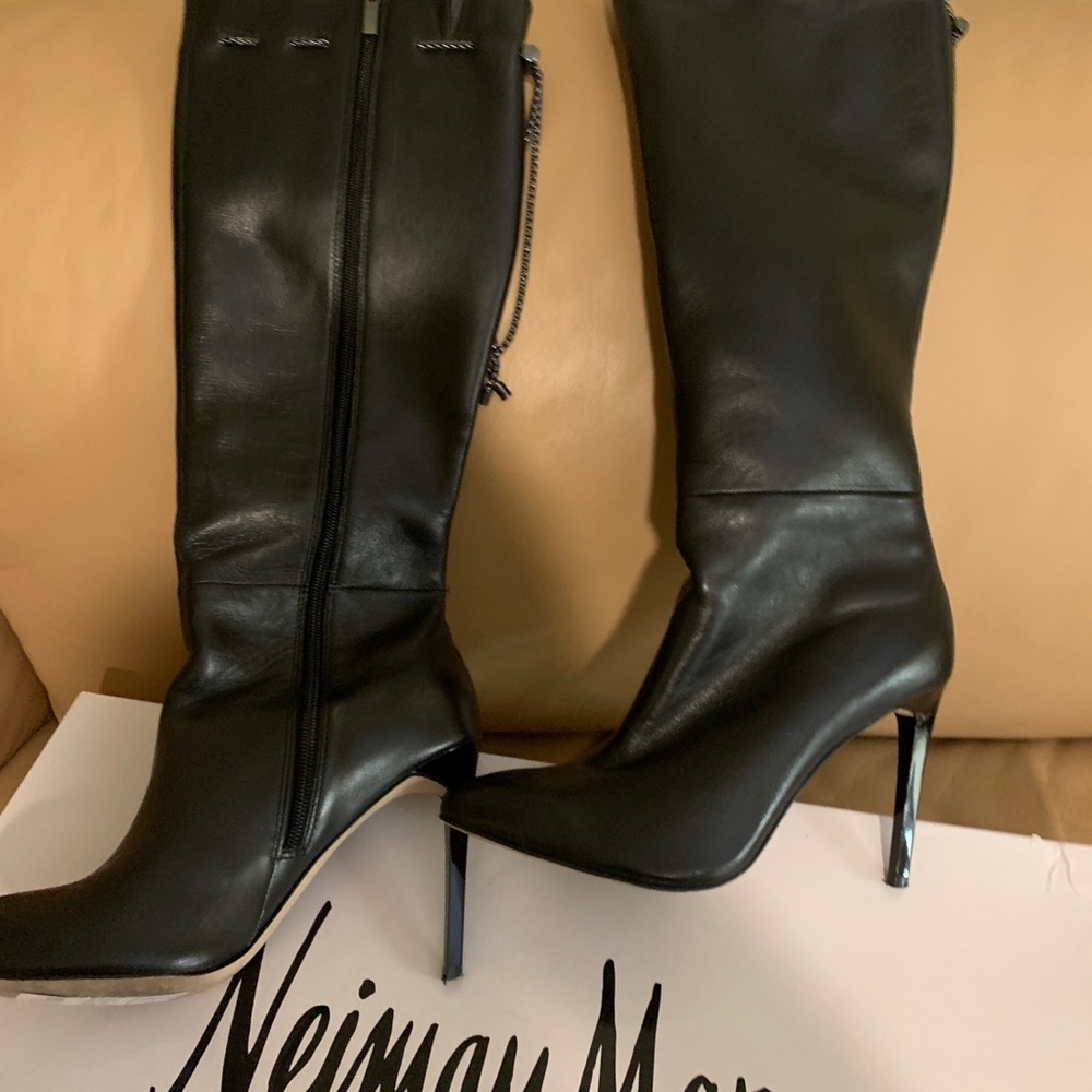 Neiman Marcus kneed high boots